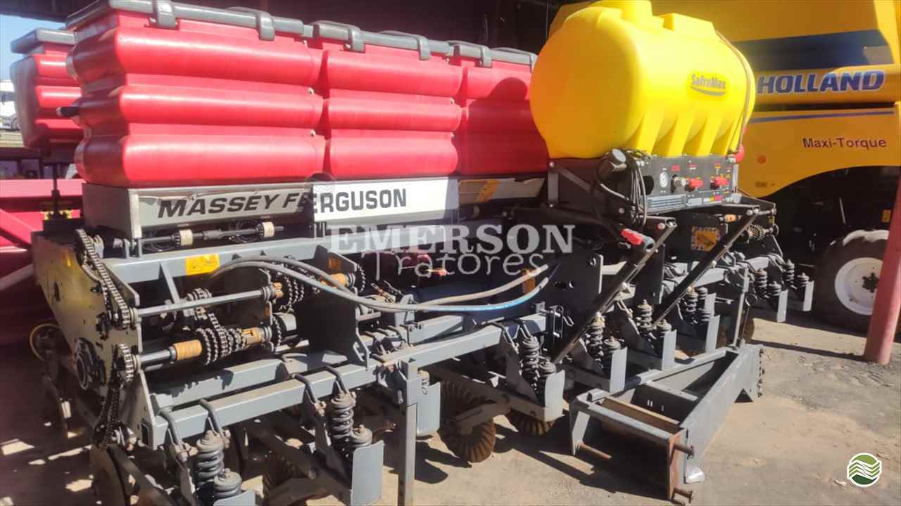PLANTADEIRA MASSEY FERGUSON MF 510 Emerson Tratores PONTA GROSSA PARANÁ PR